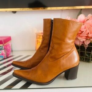 Steve Madden Brown Cowboy Style Boots